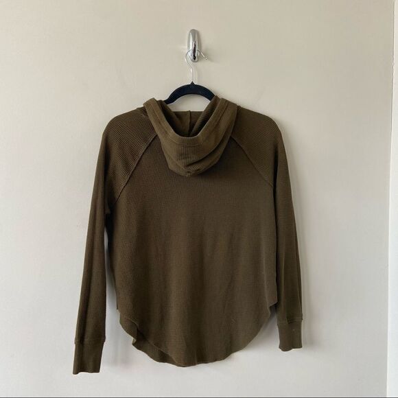 Aritzia-golden TNA Nevado Olive Green Waffle Hooded Thermal (Size:XS) - Picture 4 of 10